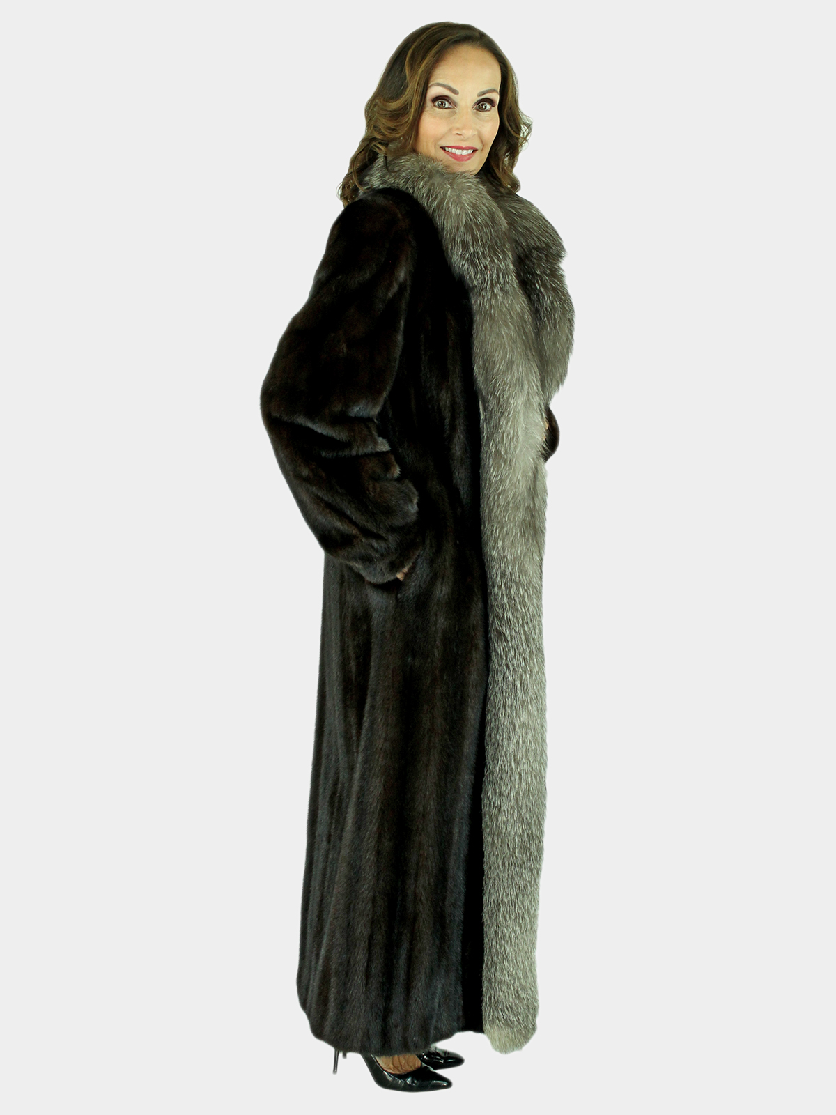 Deep Mahogany Female Mink Fur Coat w/ Indigo Fox Tuxedo Front | Estate Furs