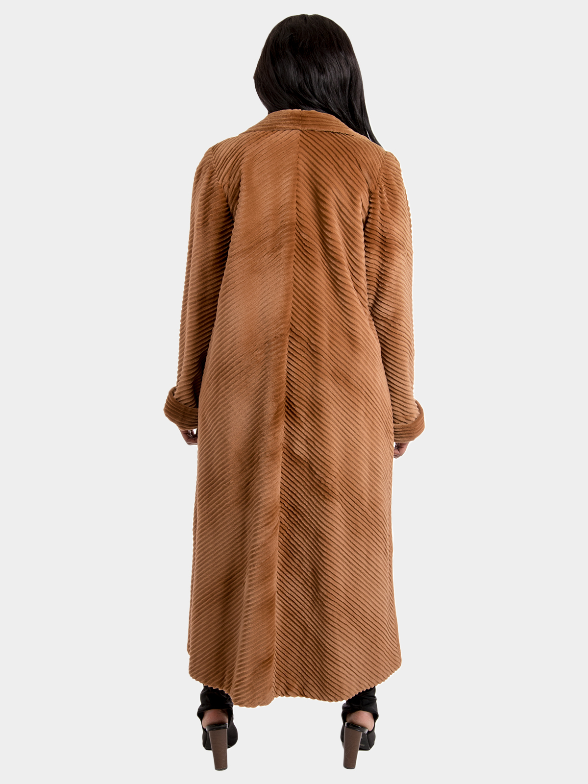 Womans Whiskey Sheared Mink Coat With Laser Grooving Estate Furs 