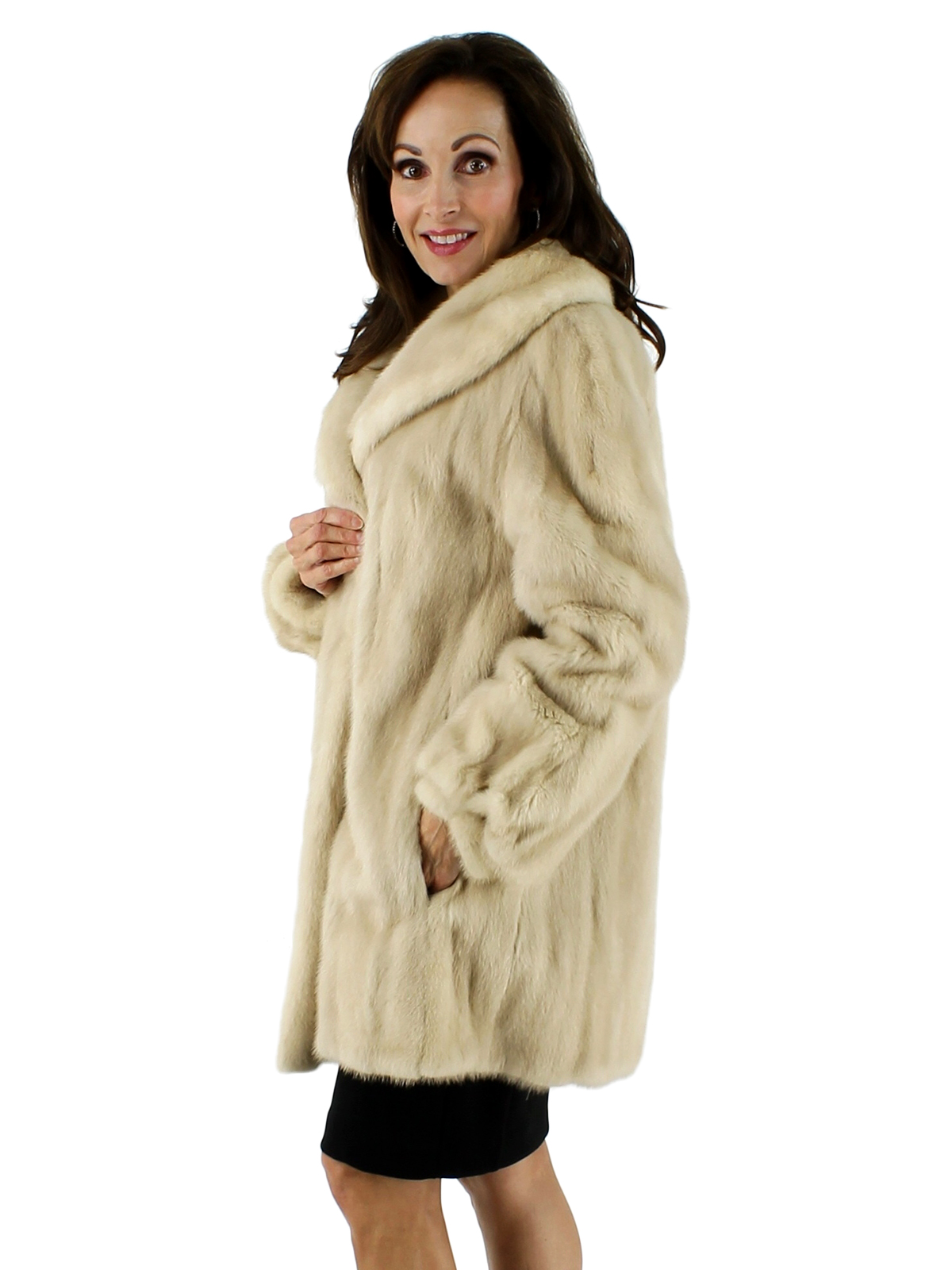 Tourmaline Mink Fur Stroller - Women's Medium | Estate Furs