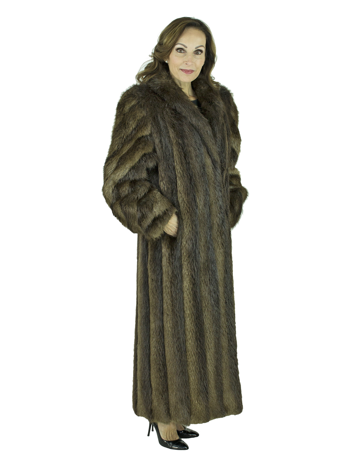 Medium Tone Long Hair Beaver Fur Coat Estate Furs 