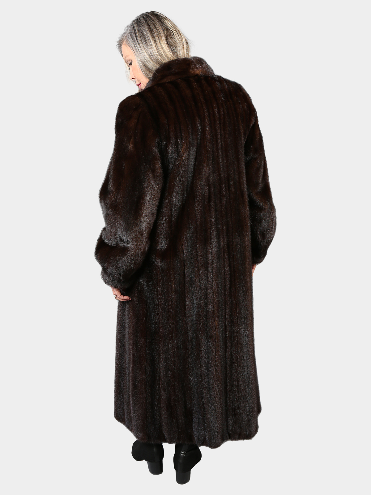 Women's Mahogany Female Mink Fur Coat - Estate Furs