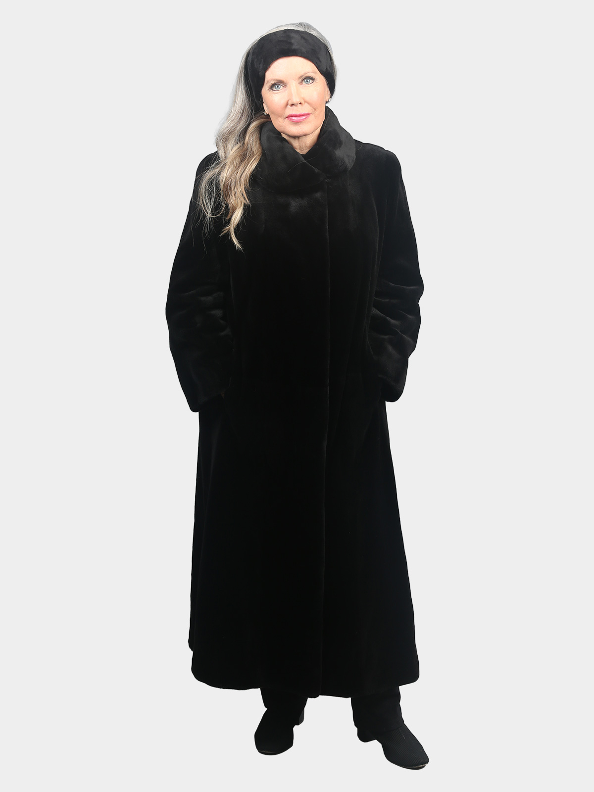 Woman's Dyed Black Sheared Mink Fur Coat