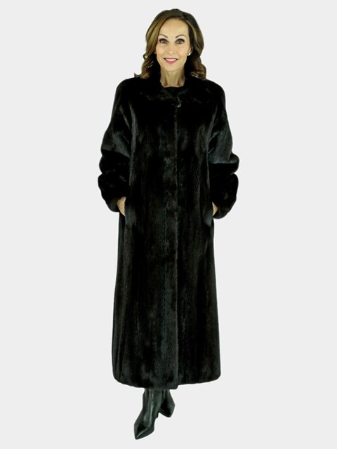 Woman's Ranch Female Mink Fur Coat