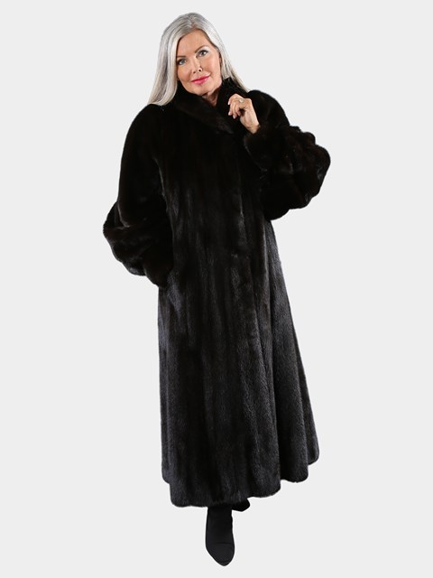 Woman's Ranch Mink Fur Coat