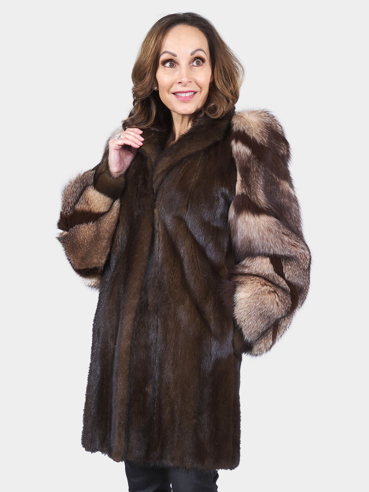 Natural Mahogany Female Mink Fur Coat - Estate Furs