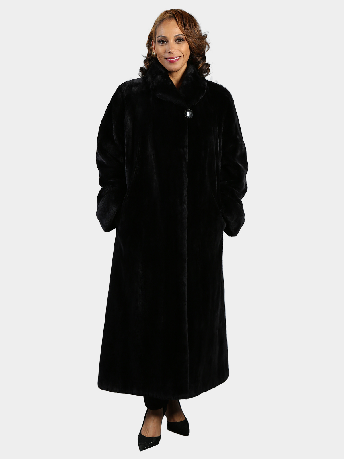 Woman's Black Sheared Beaver Fur Coat - Estate Furs