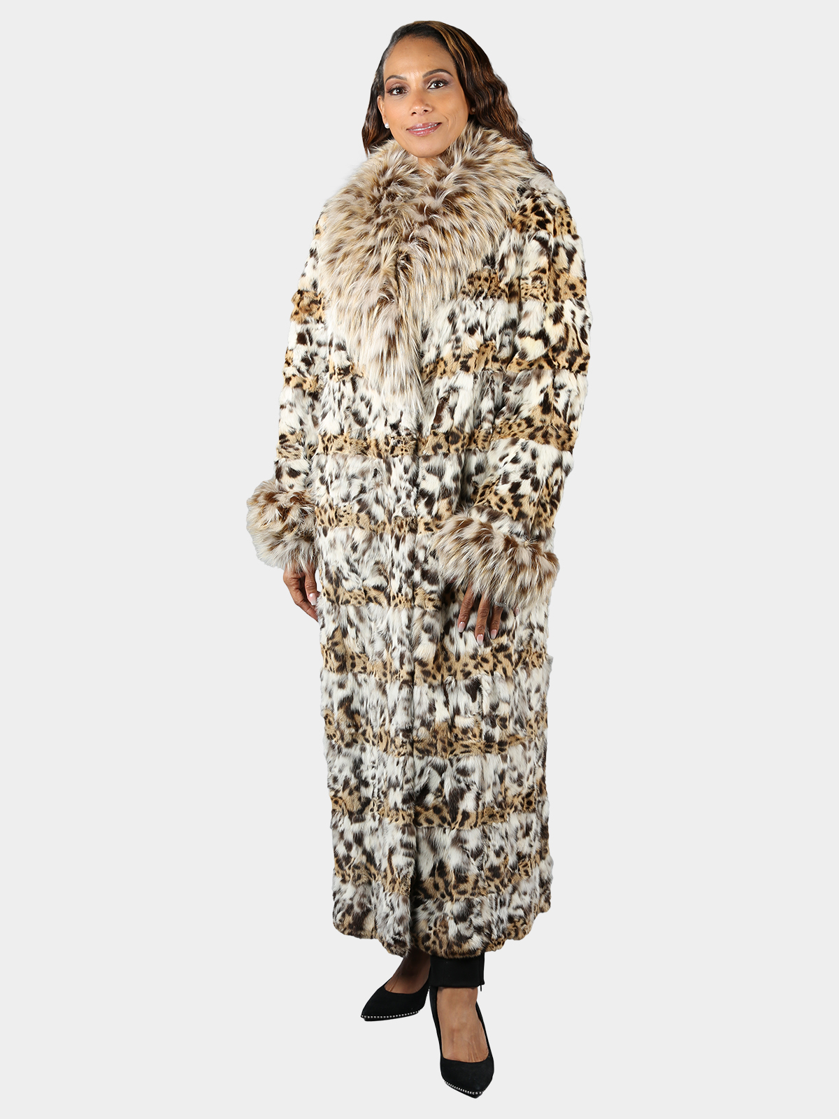 Natural Cat Lynx Fur Coat with Dyed to Match Fox Collar by Giuliana Teso -  Estate Furs