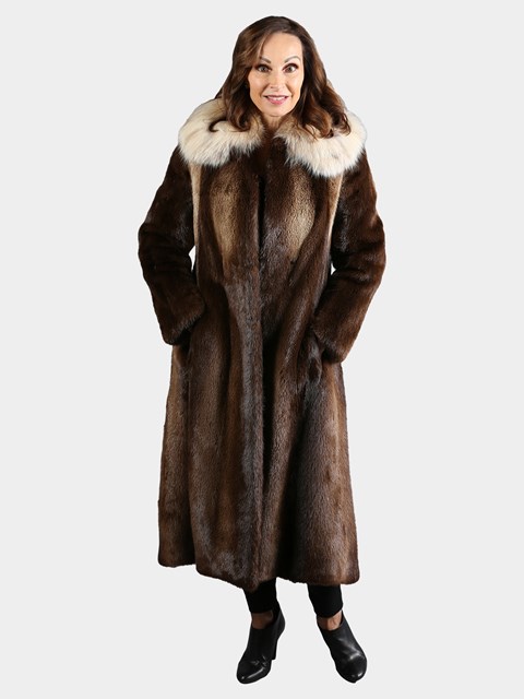 Woman's Vintage Natural Otter Coat with Canadian Lynx Collar