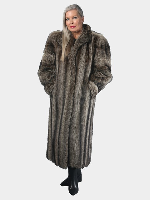 Woman's Vintage Natural Racoon Coat