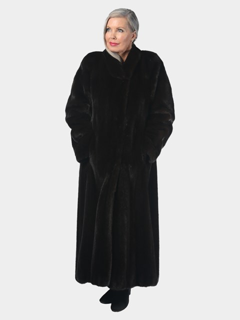 Woman's Ranch Mink Fur Coat