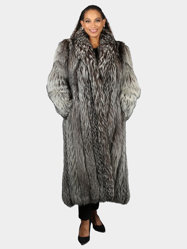 Woman's Natural Silver Fox Fur Coat