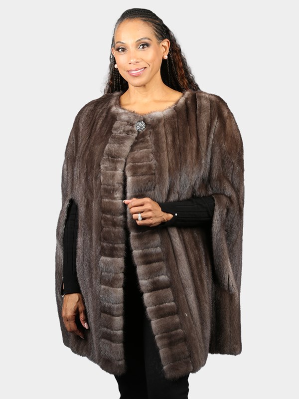 Woman's Natural Blue Iris Vintage Mink Fur Cape