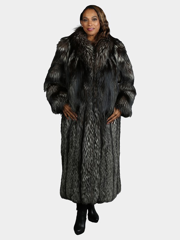 Woman's Natural Silver Fox Fur Coat