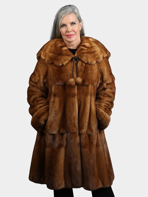 Woman's Natural Whiskey Female Mink Fur 3/4 Swing Coat with Hood