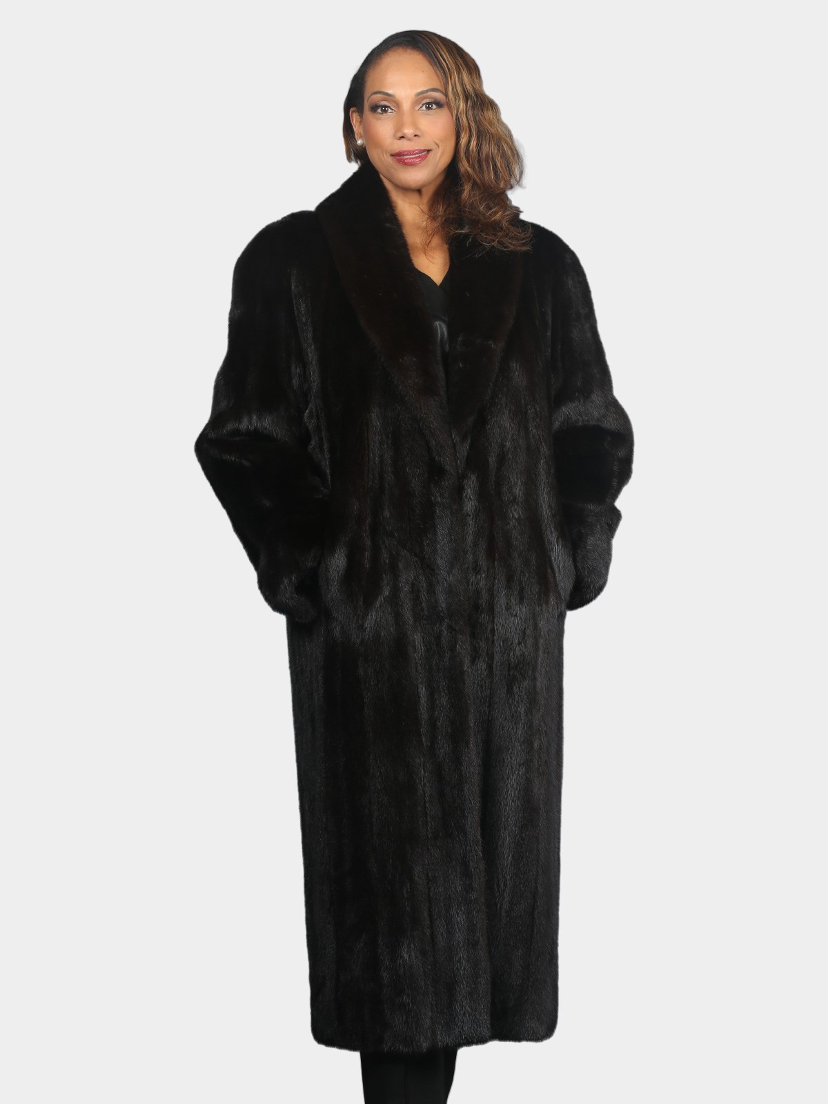 Woman's Blackglama Natural Ranch Mink Fur Coat